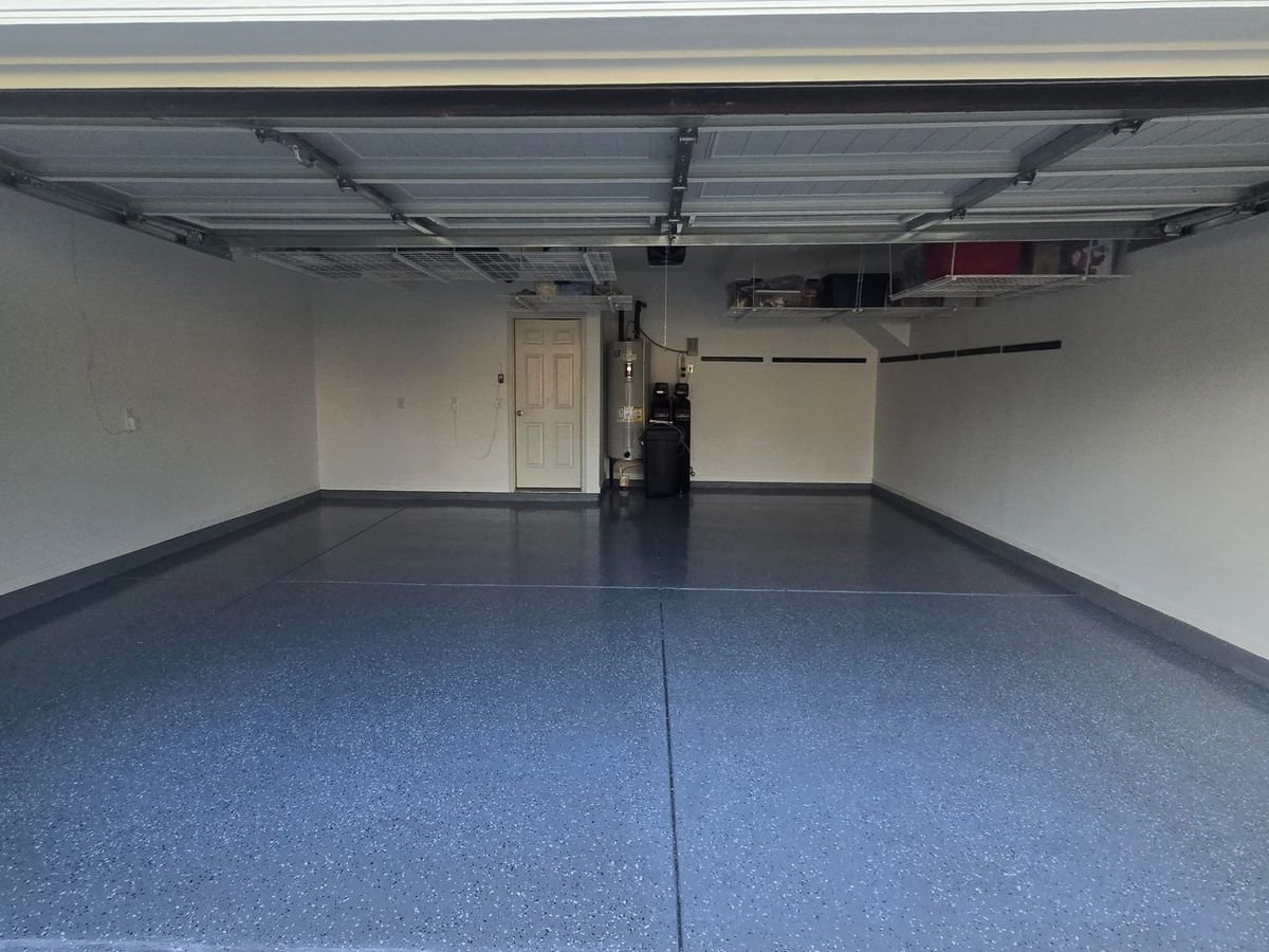 North Texas garage after floor coating